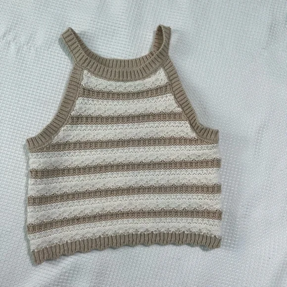 Girls Size 6 Bundle Adidas | Tea | H&M | Gap | 10 PIECES - Picture 3 of 16